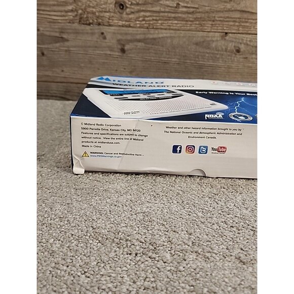 Midland Weather Alert Radio with NOAA All Hazard WR120B - Picture 5 of 8